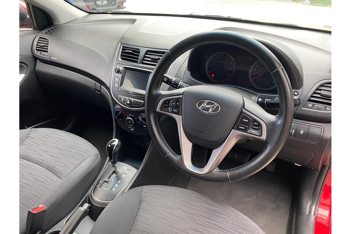 2019 Hyundai Accent Sport RB6