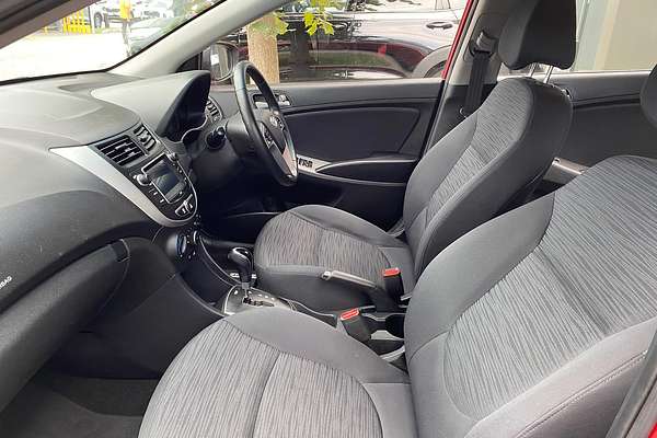 2019 Hyundai Accent Sport RB6