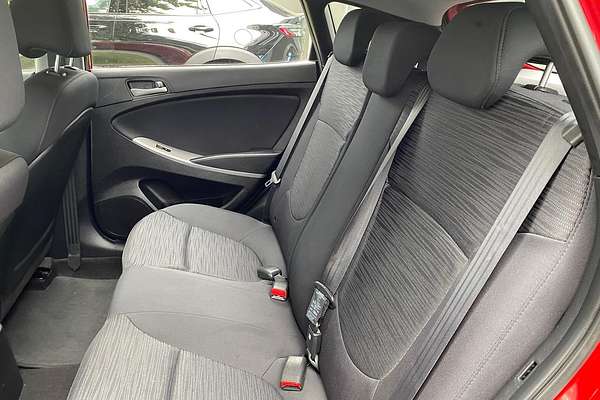 2019 Hyundai Accent Sport RB6
