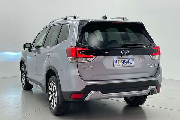 2024 Subaru Forester Hybrid L S5