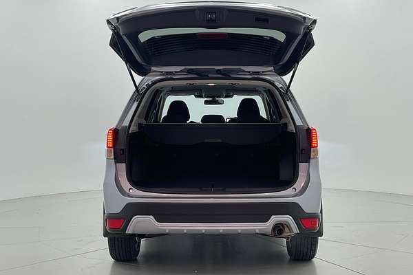2024 Subaru Forester Hybrid L S5