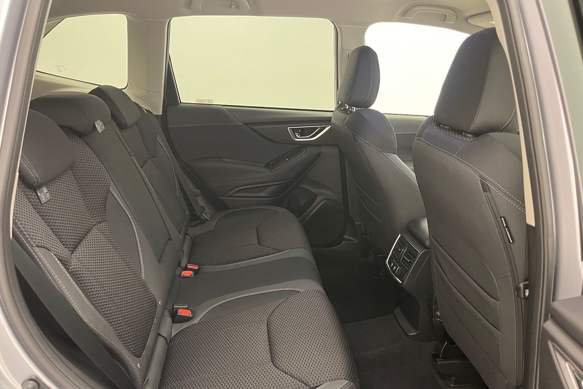 2024 Subaru Forester Hybrid L S5