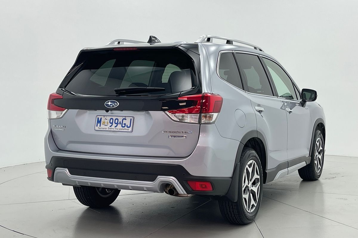 2024 Subaru Forester Hybrid L S5