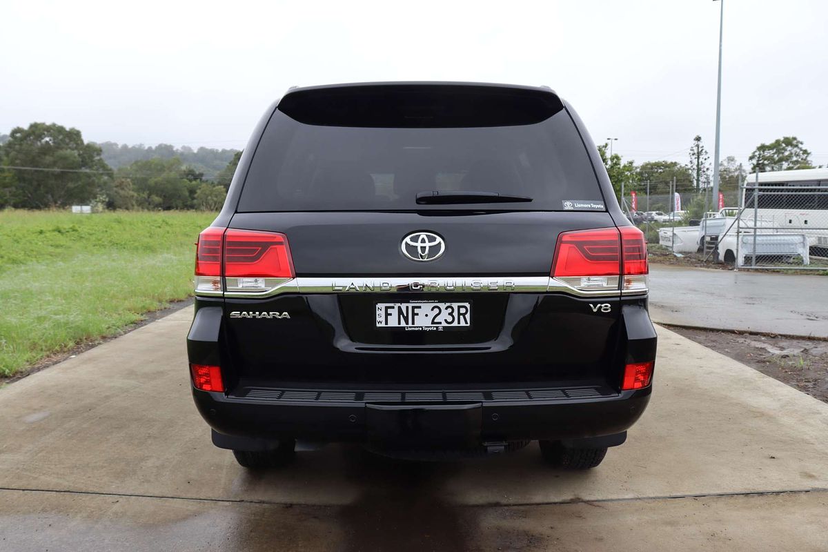2020 Toyota Landcruiser Sahara VDJ200R