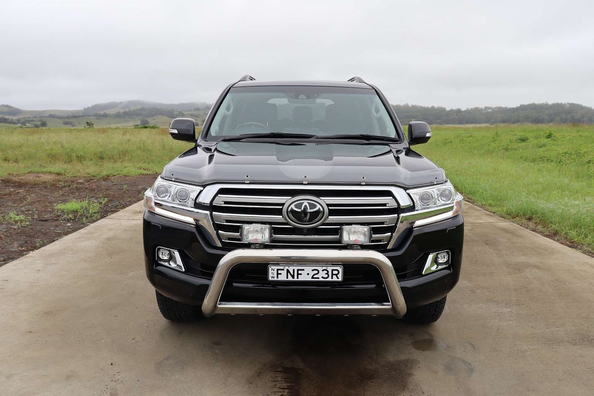 2020 Toyota Landcruiser Sahara VDJ200R