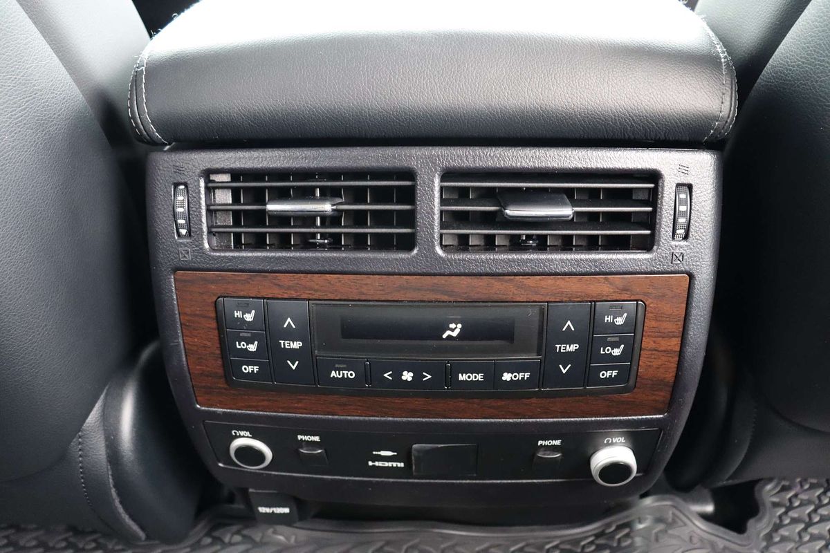 2020 Toyota Landcruiser Sahara VDJ200R