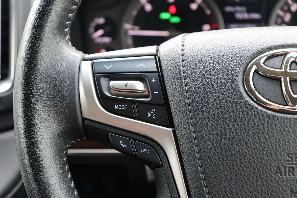 2020 Toyota Landcruiser Sahara VDJ200R