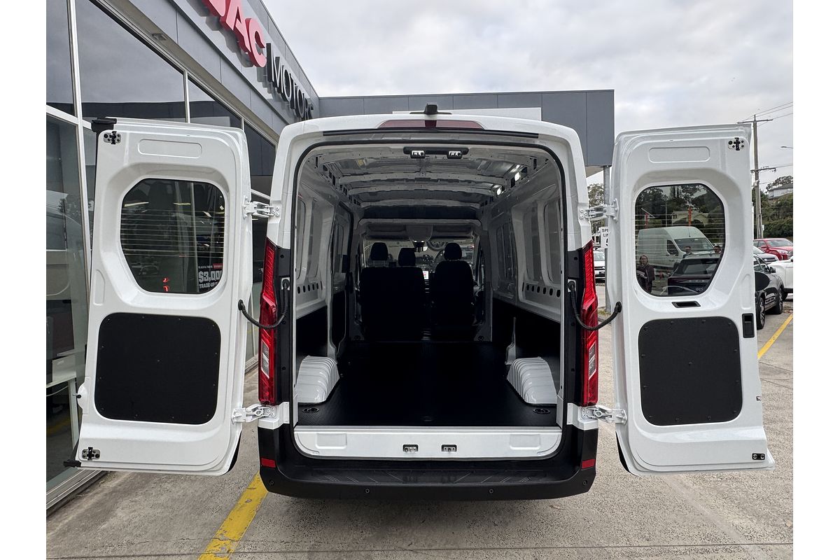 2024 LDV Deliver 9 LWB