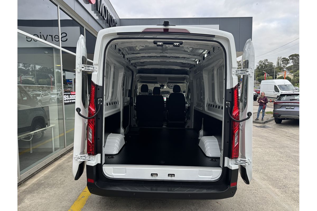 2024 LDV Deliver 9 LWB