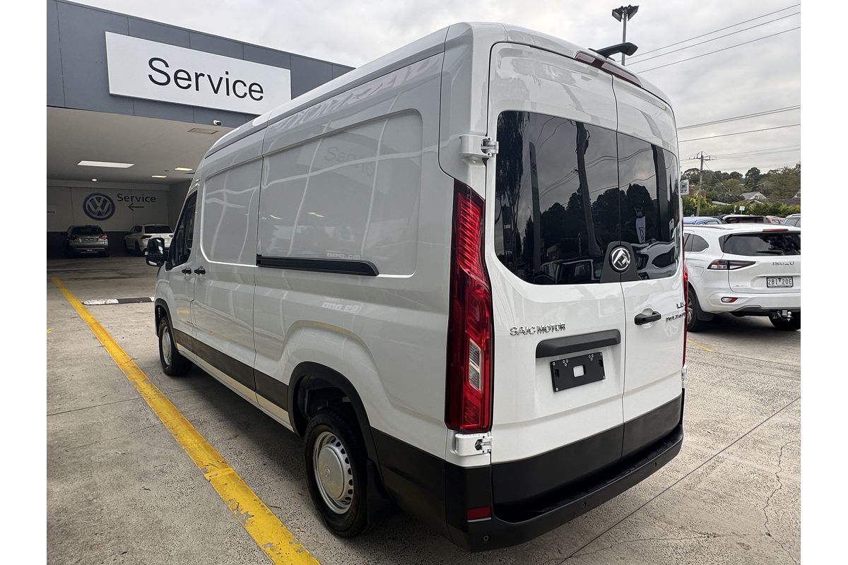 2024 LDV Deliver 9 LWB