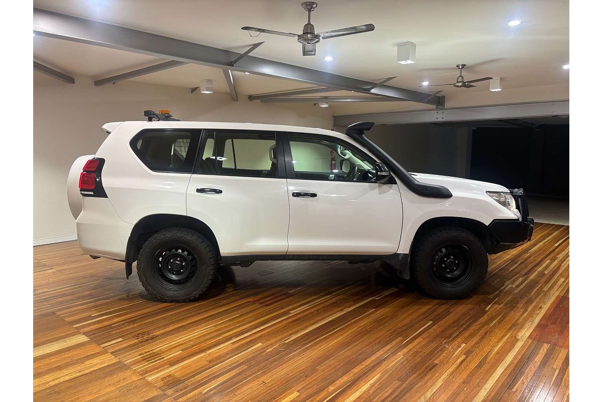 2021 Toyota Landcruiser Prado GX GDJ150R