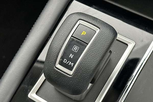2024 Mitsubishi Outlander ES ZM