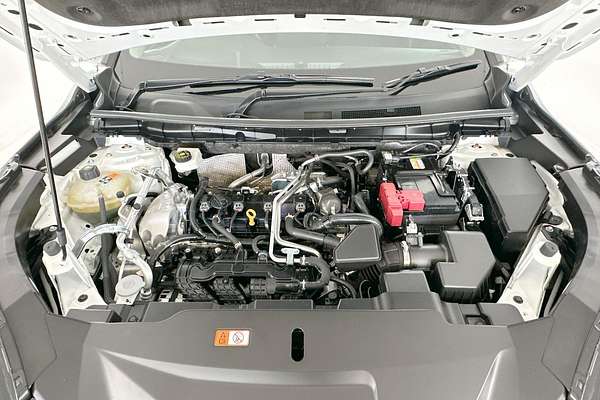 2024 Mitsubishi Outlander ES ZM