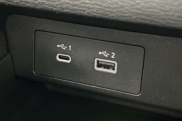 2024 Mitsubishi Outlander ES ZM