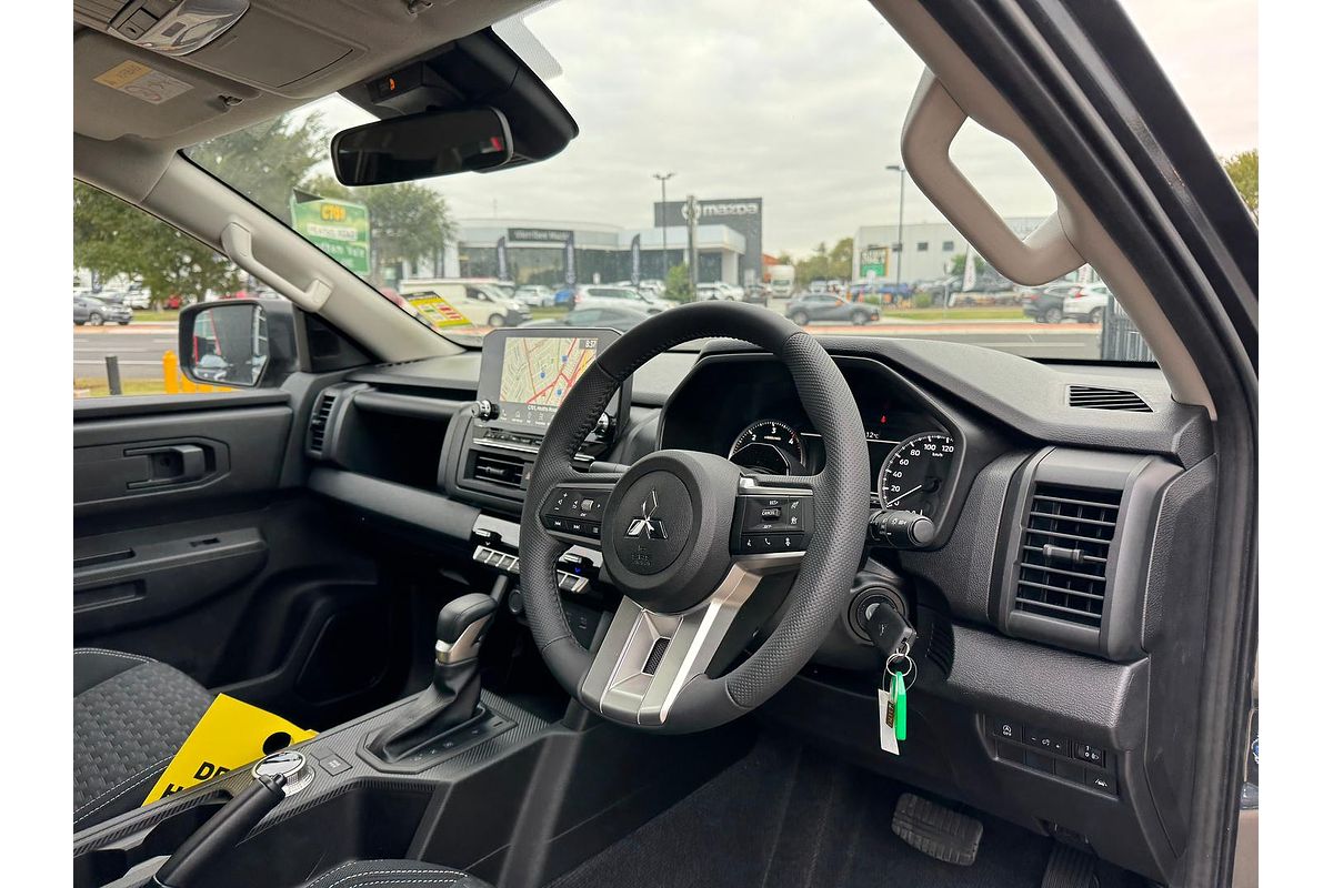 2024 Mitsubishi Triton GLX-R MV 4X4