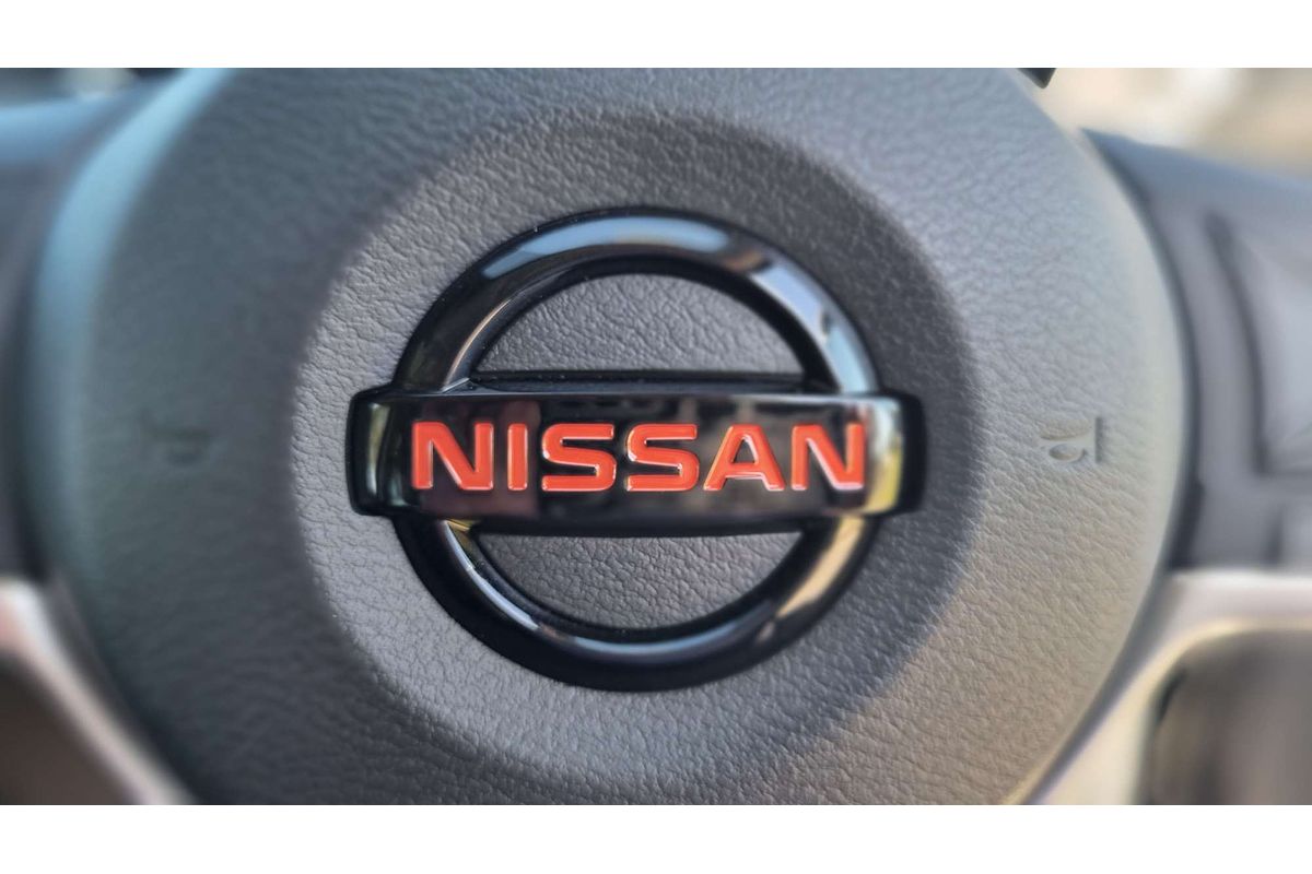 2024 Nissan Navara PRO-4X Warrior D23 4X4