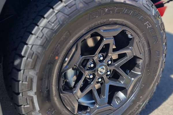 2024 Nissan Navara PRO-4X Warrior D23 4X4