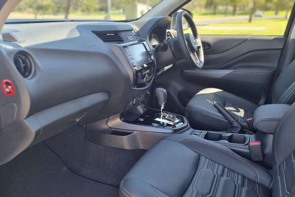 2024 Nissan Navara PRO-4X Warrior D23 4X4