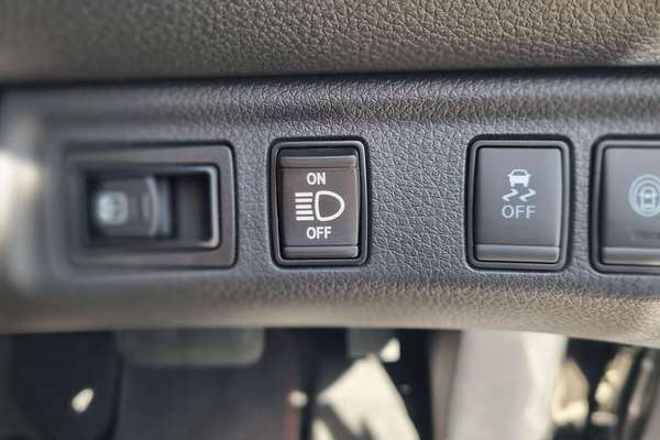 2024 Nissan Navara PRO-4X Warrior D23 4X4