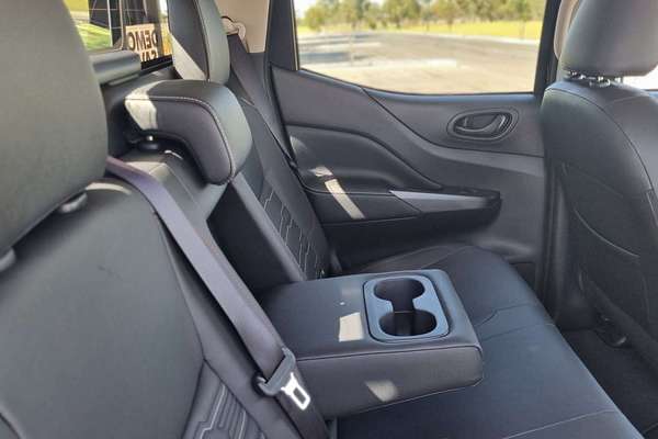 2024 Nissan Navara PRO-4X Warrior D23 4X4