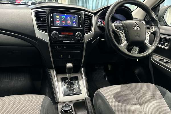 2020 Mitsubishi Triton GLX+ MR 4X4
