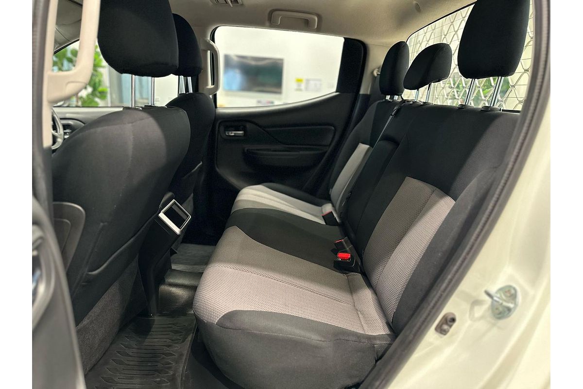 2020 Mitsubishi Triton GLX+ MR 4X4