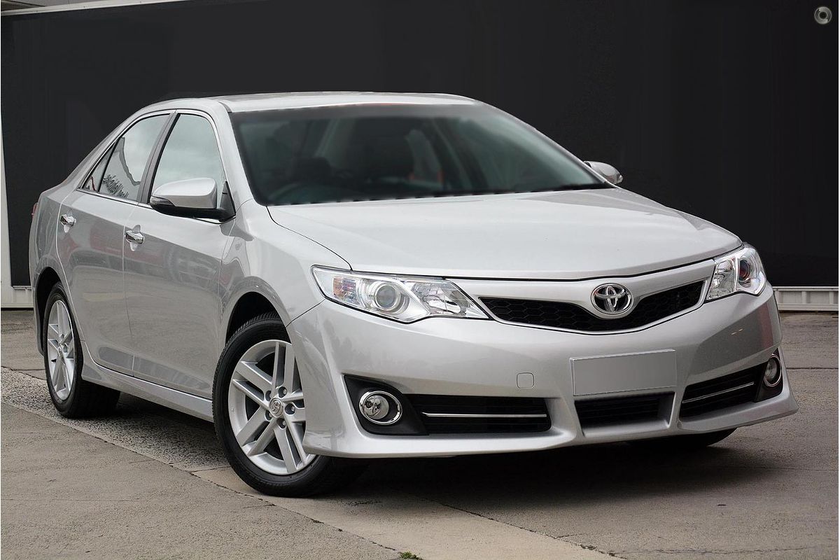 2015 Toyota Camry Atara SL ASV50R
