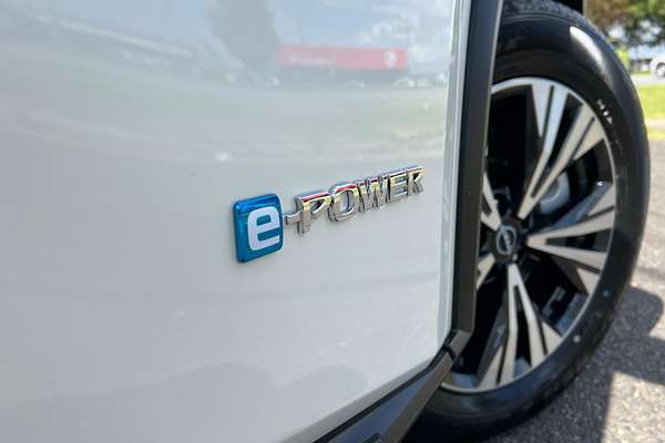 2024 Nissan X-TRAIL ST-L e-POWER T33