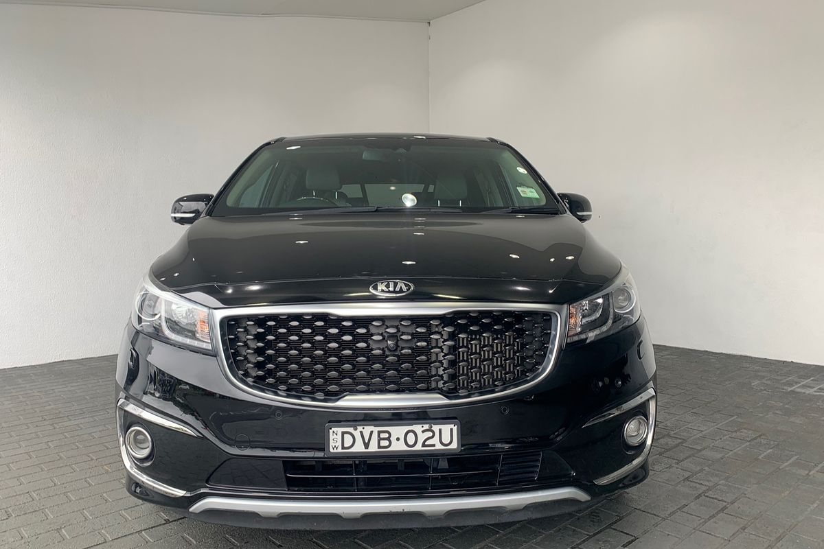2017 Kia Carnival Platinum YP