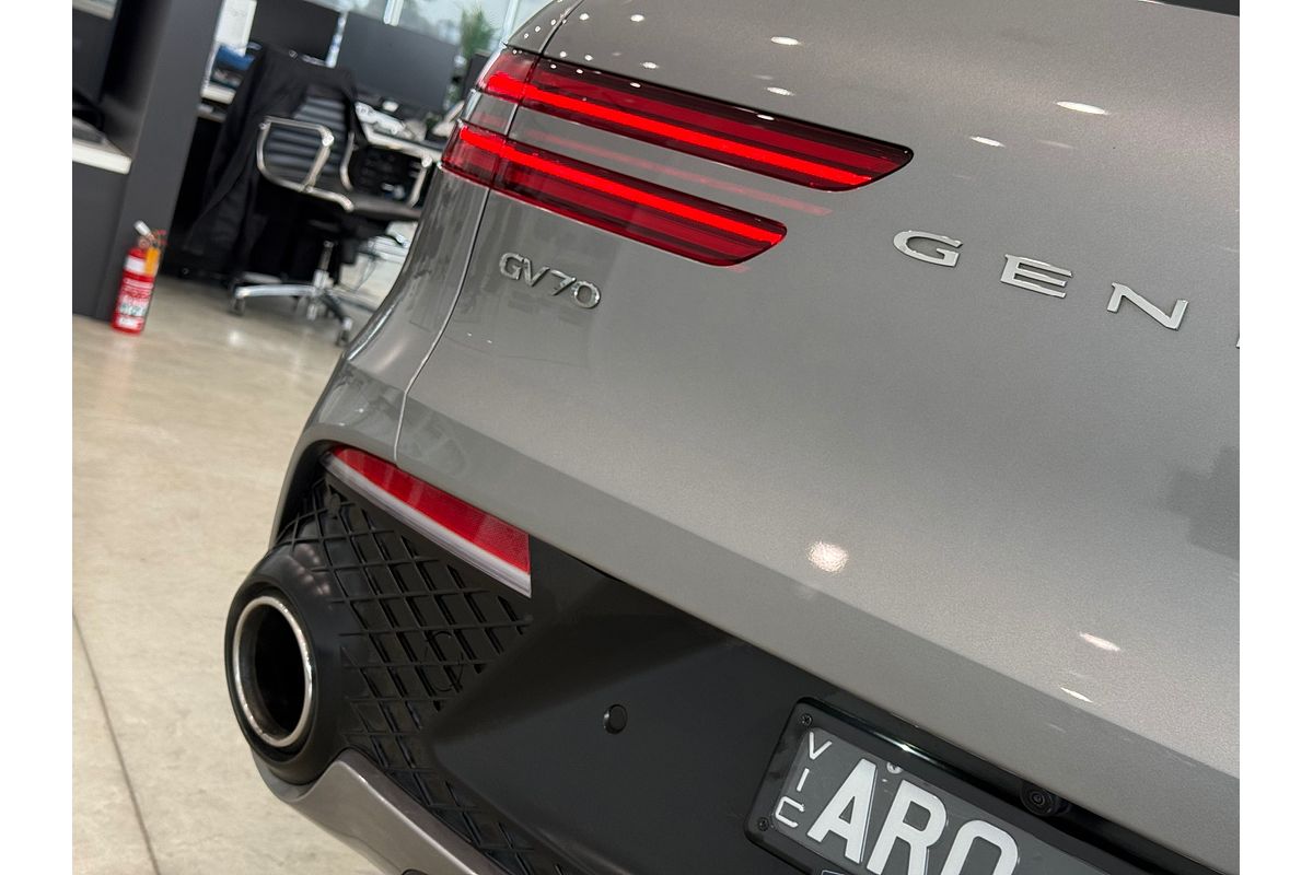 2022 Genesis GV70 3.5T AWD Sport JK.V1