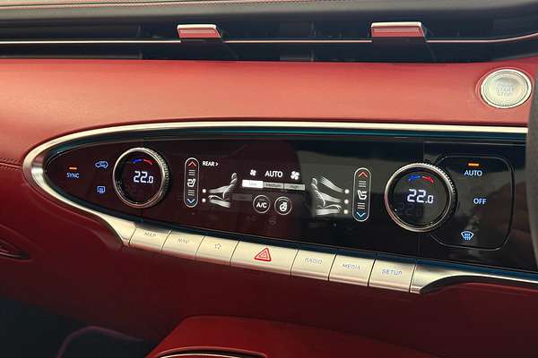 2022 Genesis GV70 3.5T AWD Sport JK.V1