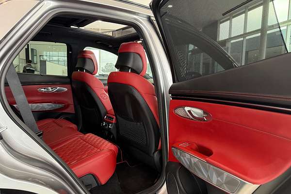 2022 Genesis GV70 3.5T AWD Sport JK.V1