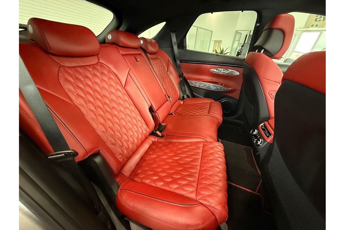2022 Genesis GV70 3.5T AWD Sport JK.V1