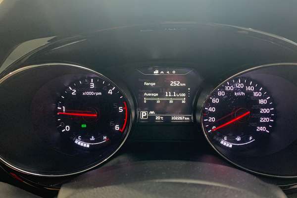 2017 Kia Carnival Platinum YP