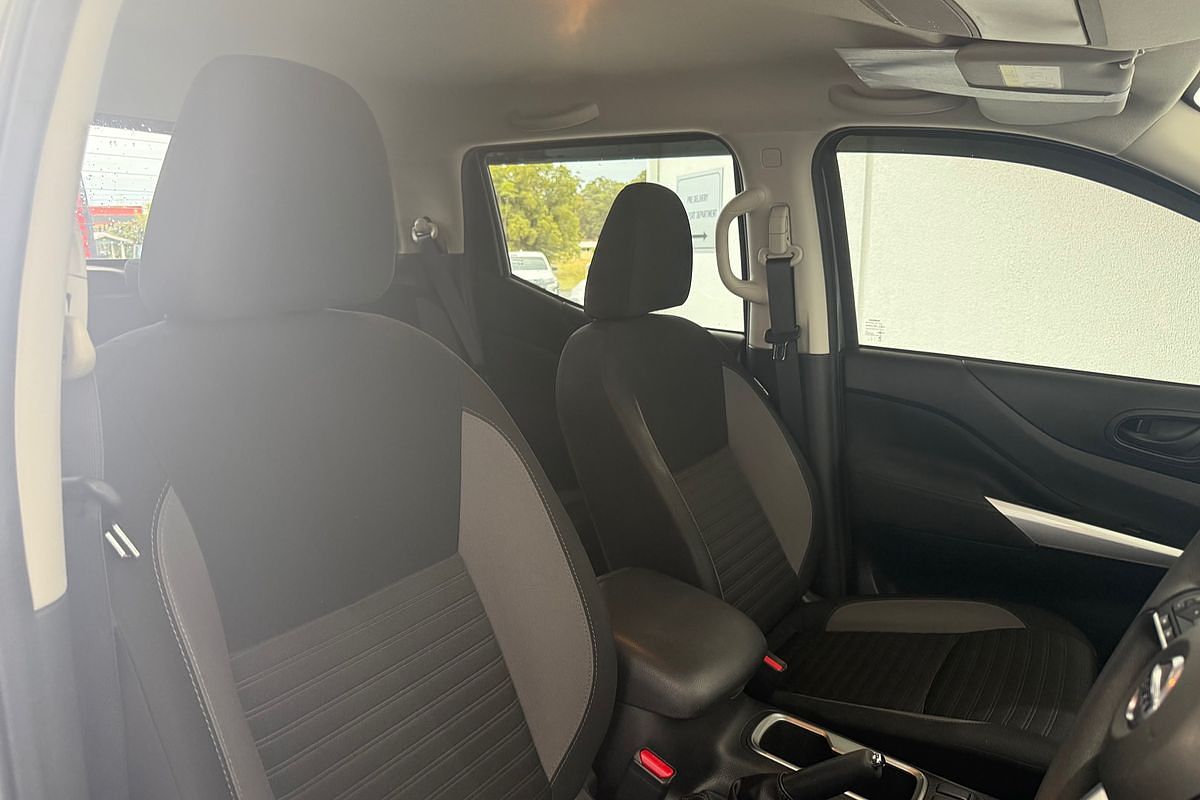 2023 Nissan Navara SL D23 4X4