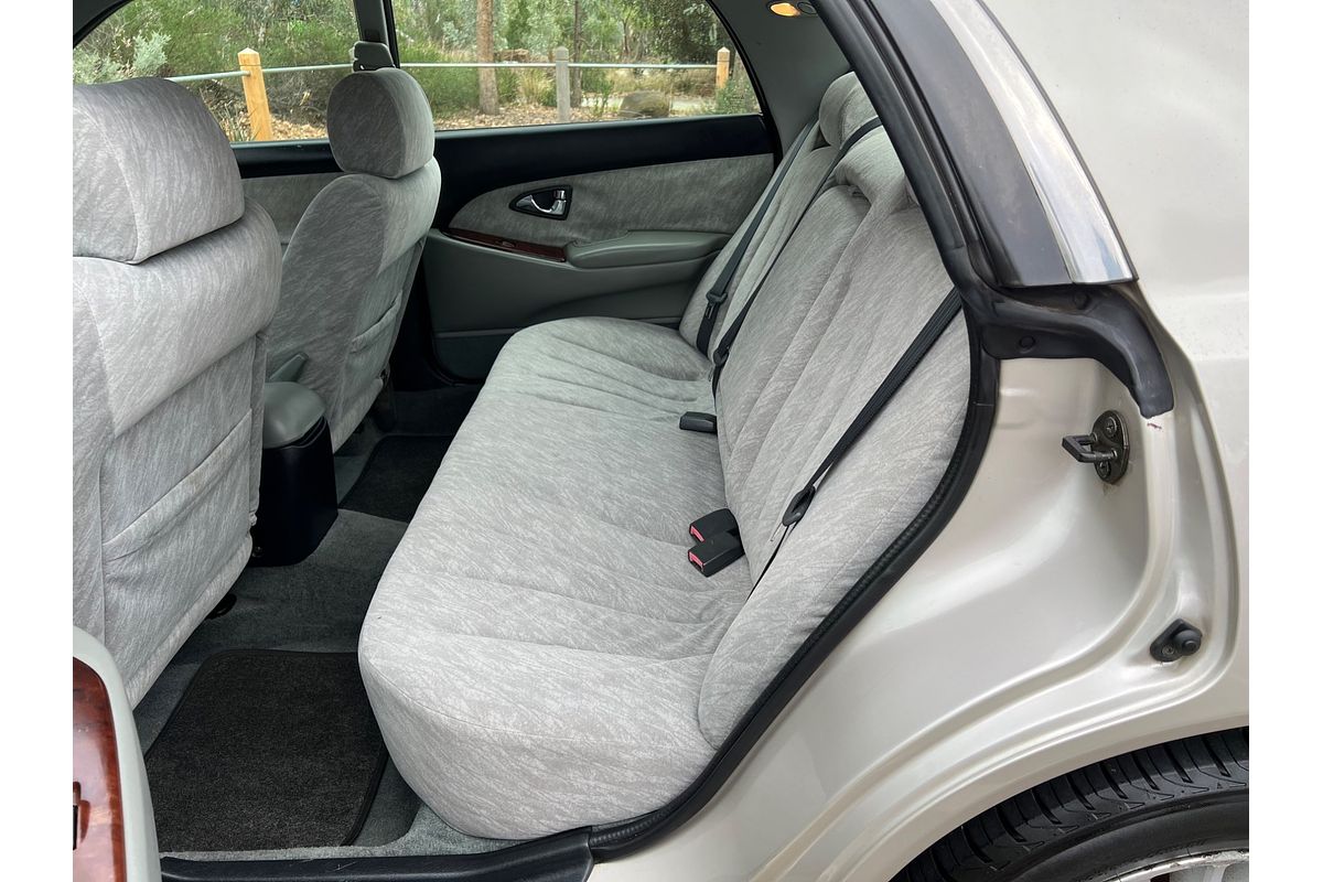 2002 Mitsubishi Verada GTV Ei KJ Series 2