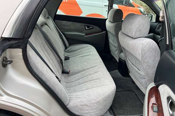 2002 Mitsubishi Verada GTV Ei KJ Series 2