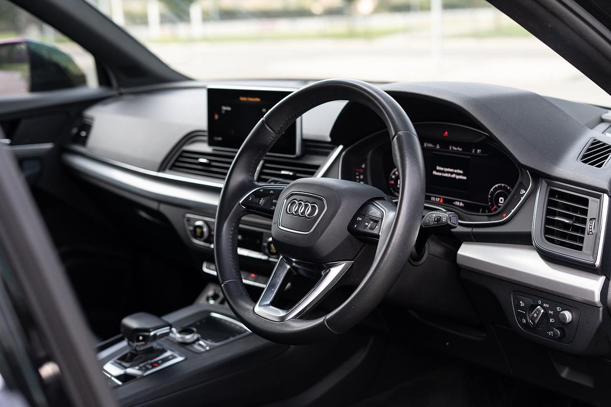 2019 Audi Q5 45 TFSI sport FY