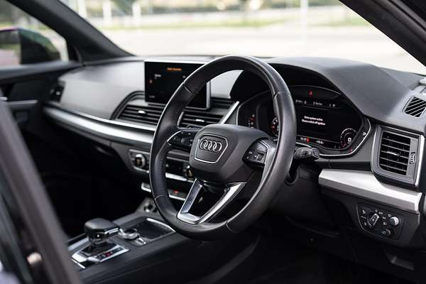 2019 Audi Q5 45 TFSI sport FY