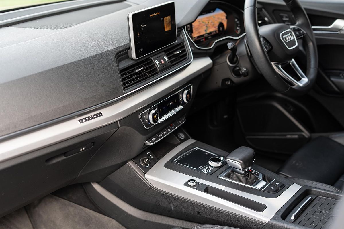 2019 Audi Q5 45 TFSI sport FY