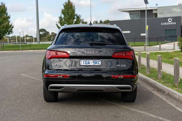 2019 Audi Q5 45 TFSI sport FY