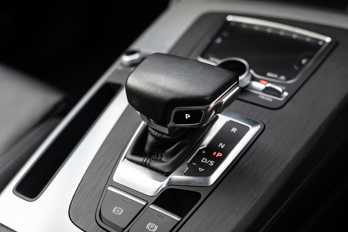 2019 Audi Q5 45 TFSI sport FY