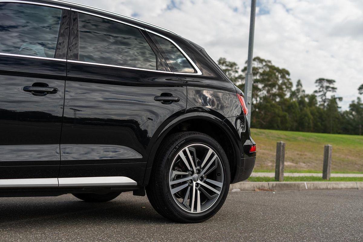 2019 Audi Q5 45 TFSI sport FY