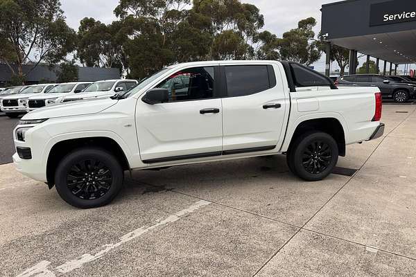 2024 Mitsubishi Triton GLX-R MV 4X4