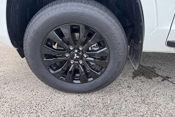 2024 Mitsubishi Triton GLX-R MV 4X4