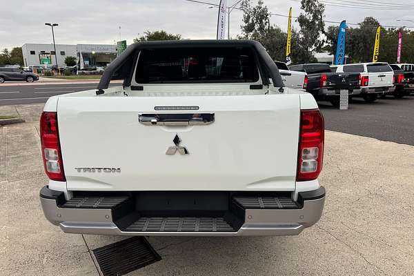 2024 Mitsubishi Triton GLX-R MV 4X4