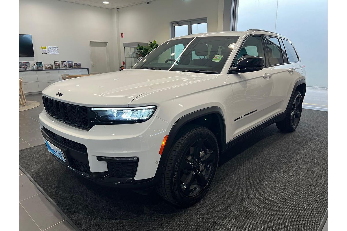 2023 Jeep Grand Cherokee Night Eagle WL