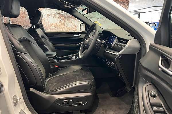 2023 Jeep Grand Cherokee Night Eagle WL