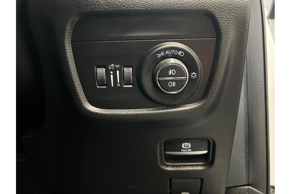 2023 Jeep Grand Cherokee Night Eagle WL