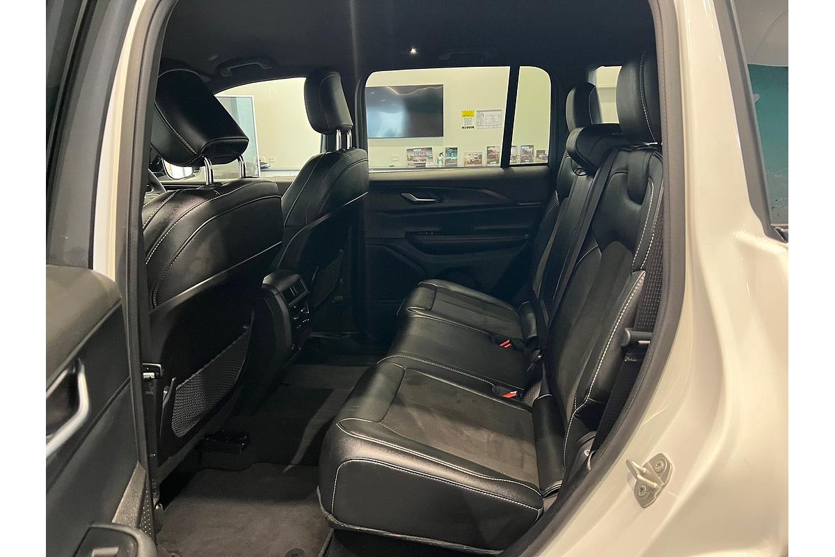 2023 Jeep Grand Cherokee Night Eagle WL